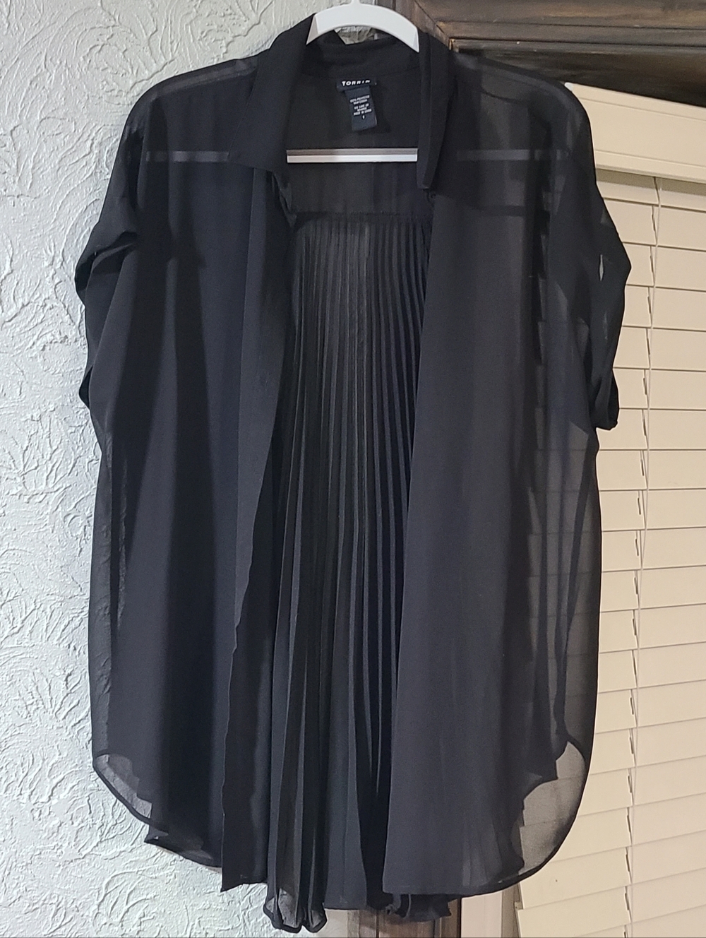 Torrid Torrid pleated back dolman chiffon Black Sheer Pleated-Back Blouse
